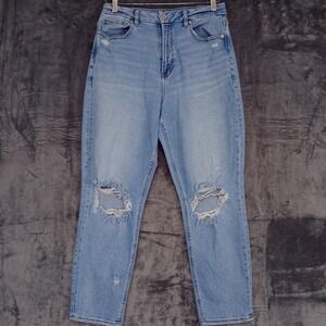 American Eagle Jeans Womens 8 Short Light Wash Curvy Mom Jean Ripped Knees